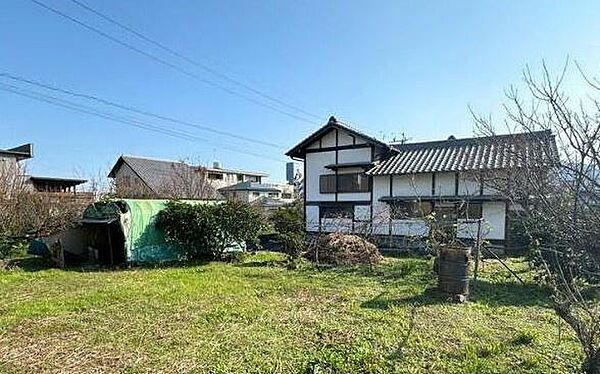 自然と触れ合える環境で子供たちものびのびと暮らせそうですね♪