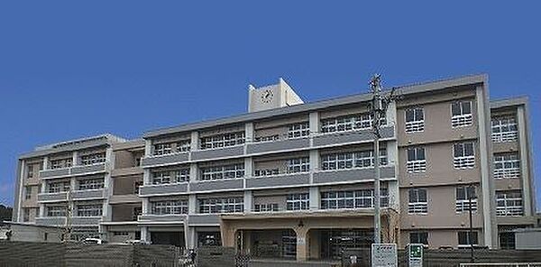 大分市立坂ノ市小学校まで490m