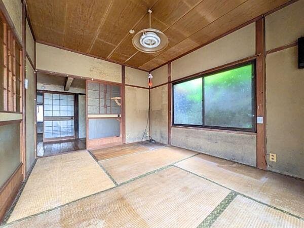 玄関から直接出入りできます