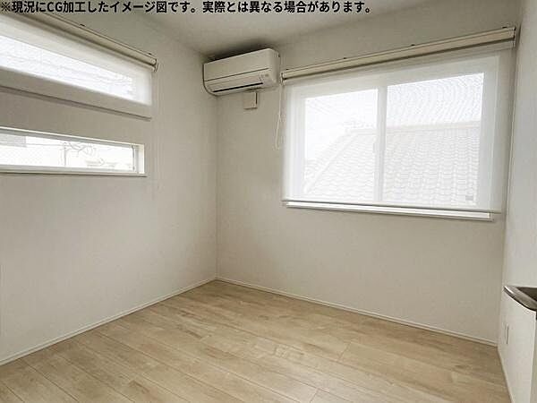 2面採光の2F洋室！明るい光が差し込みます♪