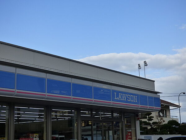 ローソン大分坂ノ市中央店まで940m、ローソン大分坂ノ市中央店まで940ｍ
