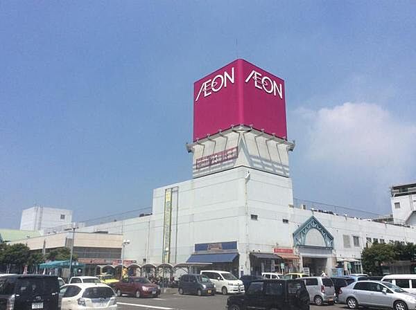 イオン高城店まで750m、イオン高城店まで750ｍ