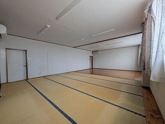 広々とした和室...