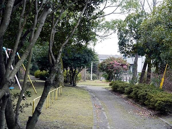 堀川緑地まで1622m、堀川緑地まで約1630ｍ