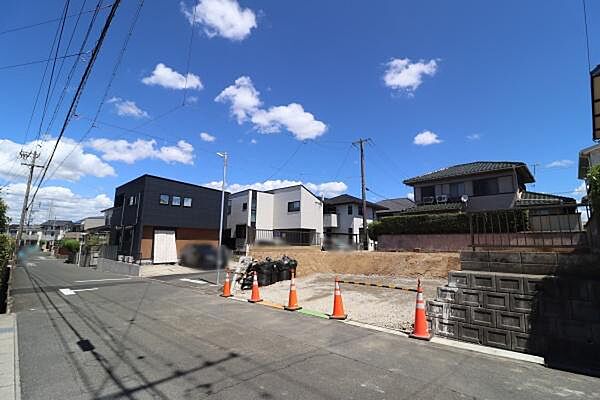 解体工事中！物件購入のご相談・その他ご質問など、お気軽にお問合せください！