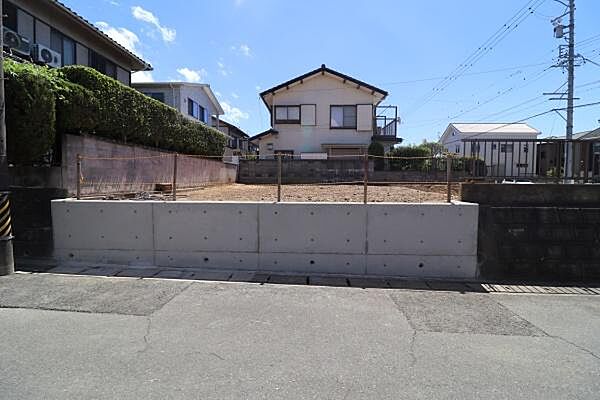 解体工事中！物件購入のご相談・その他ご質問など、お気軽にお問合せください！