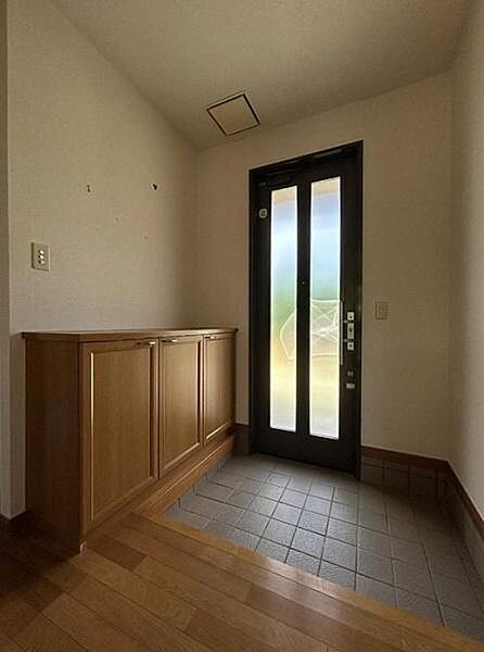 玄関ホールの様子