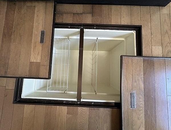 床下収納