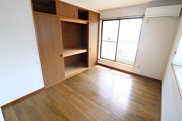 洋室を拡大表示