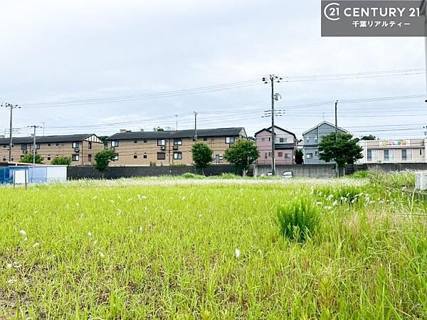 お好きなハウスメーカーで理想のお家が建てられます。建物プラン例ございます！物件情報だけでなく、周辺環境等も一緒にご案内！