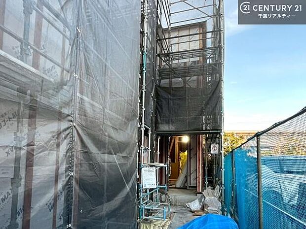 物件探しのご条件・ご要望・ご質問など、何なりと弊社スタッフまでお申し付けください!不動産に関することなら、どのようなことでも誠心誠意対応させて頂きます。