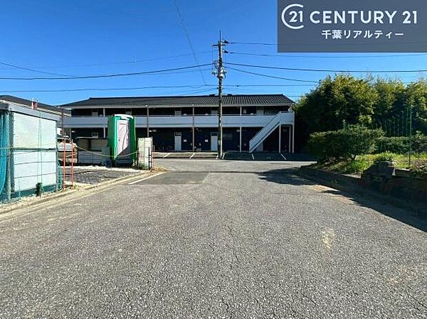 気になるお子様の学校までの道のりや駅までのルート、お買い物の場所などもご一緒にご案内いたします!