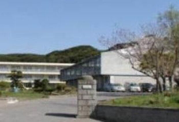 富津市立吉野小学校まで2164m