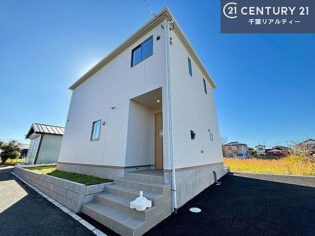 「この物件気になる!」「ここってどんな所?」「もっと詳しく知りたい!」と思ったら、お気軽にご相談ください。