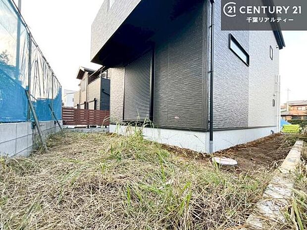 物件探しのご条件・ご要望・ご質問など、何なりと弊社スタッフまでお申し付けください！不動産に関することなら、どのようなことでも誠心誠意対応させて頂きます。