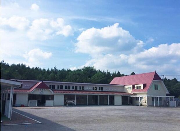 八坂台はぐくみの森保育園まで1847m