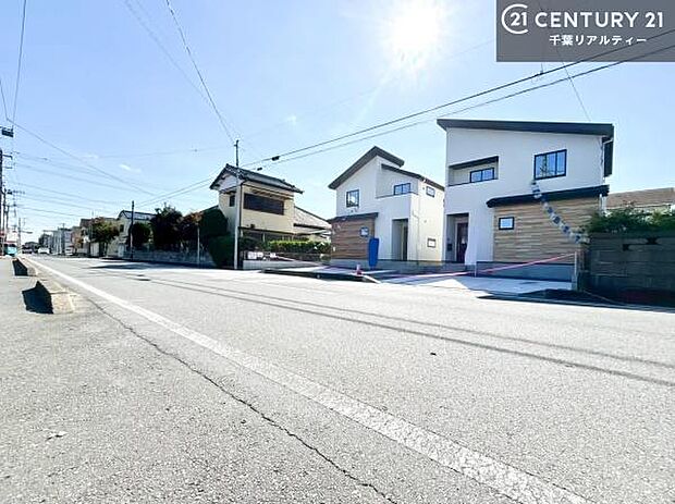 周辺環境や、お客様のご希望に合った物件も一緒にご案内を致します。住宅ローンアドバイザーによるご相談も承ります。当社はお問い合わせに即対応します！お待たせしません！