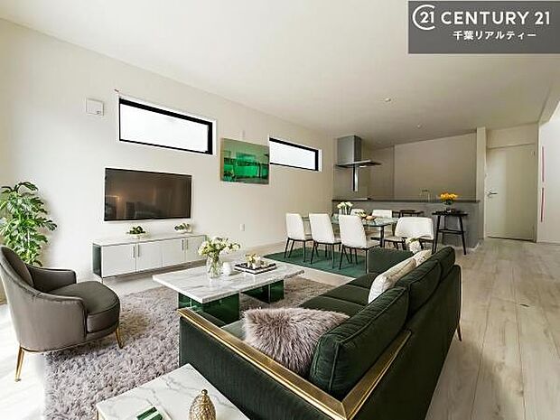 家具はCGパースです。広々ダイニングスペース!ゆったりお食事。笑い声響く楽しい時間が過ごせます。日々の疲れも癒されます!