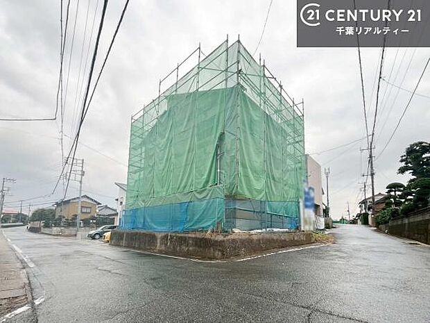 周辺環境や、お客様のご希望に合った物件も一緒にご案内を致します。住宅ローンアドバイザーによるご相談も承ります。当社はお問い合わせに即対応します！お待たせしません！