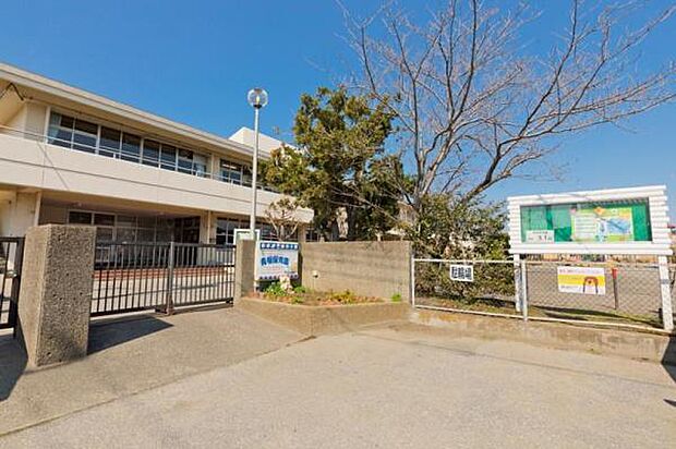 富津市立青堀保育所まで908m