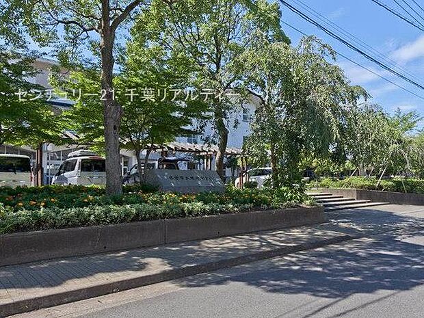 佐倉市立根郷中学校まで1652m