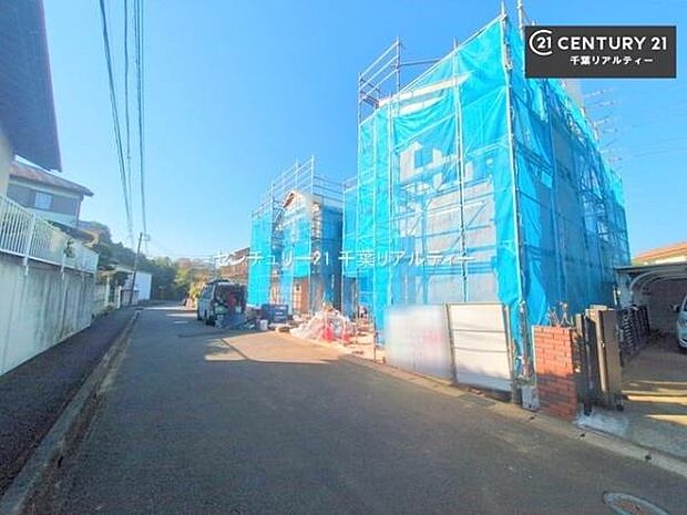 気になるお子様の学校までの道のりや駅までのルート、お買い物の場所などもご一緒にご案内いたします!