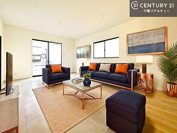 家具はCGパースです。開放感のある広々LDK!ソファーやダイニングテーブルを置いても窮屈にならないので快適に過ごせます!