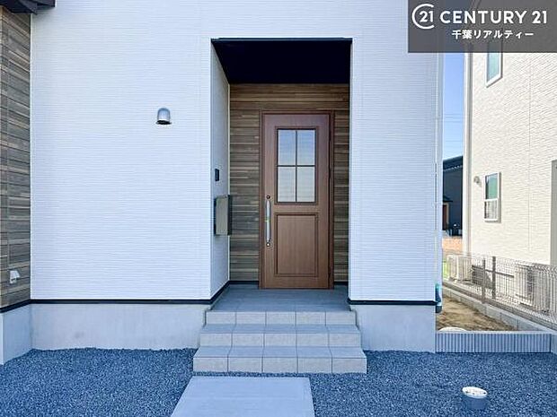 「この物件気になる!」「ここってどんな所?」「もっと詳しく知りたい!」と思ったら、お気軽にご相談ください。