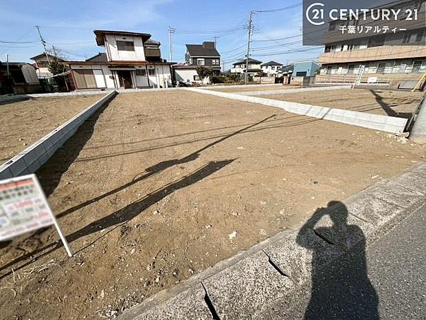 物件探しのご条件・ご要望・ご質問など、何なりと弊社スタッフまでお申し付けください！不動産に関することなら、どのようなことでも誠心誠意対応させて頂きます。