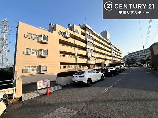物件探しのご条件・ご要望・ご質問など、何なりと弊社スタッフまでお申し付けください！不動産に関することなら、どのようなことでも誠心誠意対応させて頂きます。