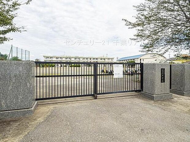 千葉市立長作小学校まで914m