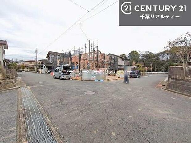 周辺環境や、お客様のご希望に合った物件も一緒にご案内を致します。住宅ローンアドバイザーによるご相談も承ります。当社はお問い合わせに即対応します！お待たせしません！