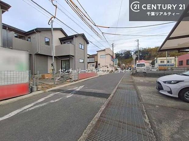 周辺環境や、お客様のご希望に合った物件も一緒にご案内を致します。住宅ローンアドバイザーによるご相談も承ります。当社はお問い合わせに即対応します！お待たせしません！