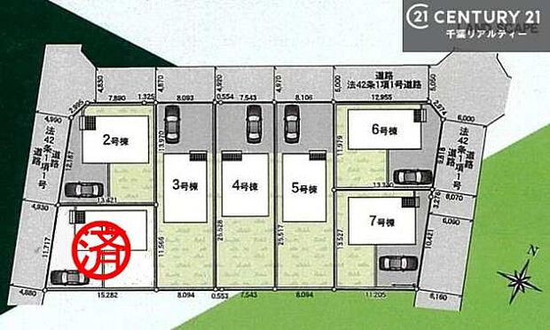 【2号棟】カースペース付きでマイカーをお持ちのご家庭でも安心。物件探しのご条件・ご要望・ご質問など、何なりと弊社スタッフまでお申し付けください！