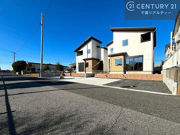 周辺環境や、お客様のご希望に合った物件も一緒にご案内を致します。住宅ローンアドバイザーによるご相談も承ります。当社はお問い合わせに即対応します！お待たせしません！