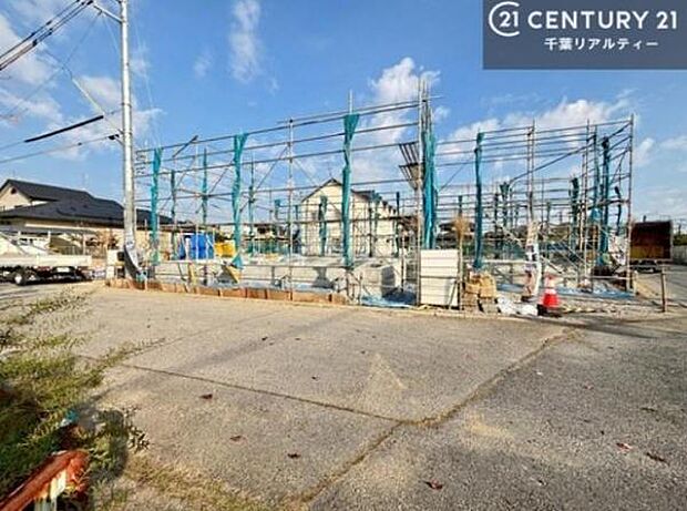 周辺環境や、お客様のご希望に合った物件も一緒にご案内を致します。住宅ローンアドバイザーによるご相談も承ります。当社はお問い合わせに即対応します！お待たせしません！