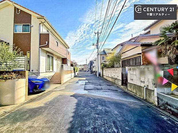 周辺環境や、お客様のご希望に合った物件も一緒にご案内を致します。住宅ローンアドバイザーによるご相談も承ります。当社はお問い合わせに即対応します!お待たせしません!