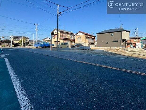 周辺環境や、お客様のご希望に合った物件も一緒にご案内を致します。住宅ローンアドバイザーによるご相談も承ります。当社はお問い合わせに即対応します!お待たせしません!