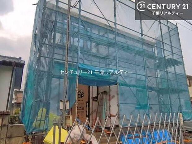 本物件にご興味をお持ちいただけましたら、どうぞお気軽にお問い合わせください。担当スタッフが、丁寧にご案内いたします。