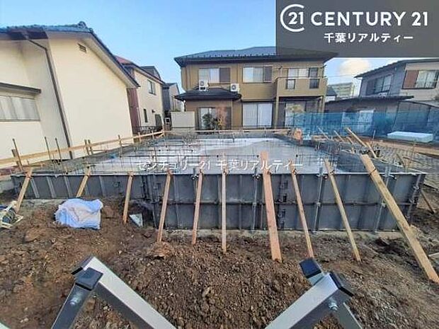 本物件にご興味をお持ちいただけましたら、どうぞお気軽にお問い合わせください。担当スタッフが、丁寧にご案内いたします。