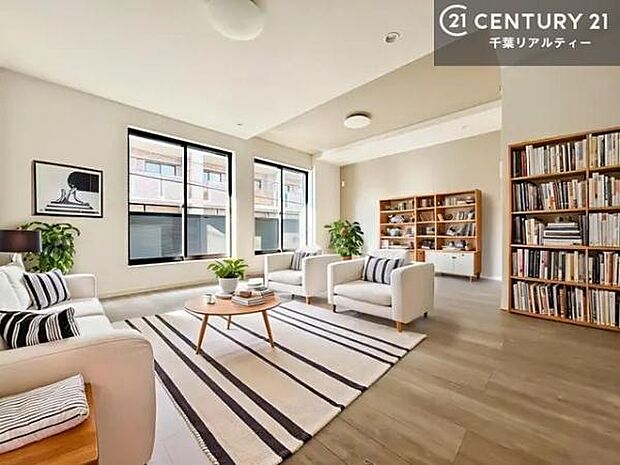 家具はCGパースです。開放感のある広々LDK!ソファーやダイニングテーブルを置いても窮屈にならないので快適に過ごせます!コミュニケーションが取りやすいリビングです!