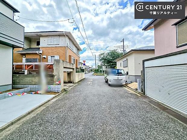 周辺環境や、お客様のご希望に合った物件も一緒にご案内を致します。住宅ローンアドバイザーによるご相談も承ります。当社はお問い合わせに即対応します！お待たせしません！