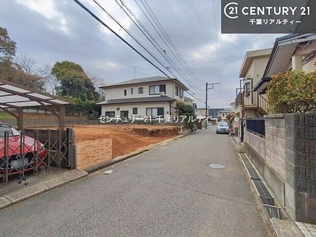 周辺環境や、お客様のご希望に合った物件も一緒にご案内を致します。住宅ローンアドバイザーによるご相談も承ります。当社はお問い合わせに即対応します!お待たせしません!
