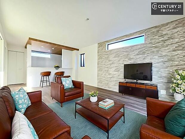 大切な家族が集まるからこそLDKにはこだわりたい。子供たちが元気に笑いながら走り回っている姿を見た時が「広い家にして良かった」と思う瞬間です。