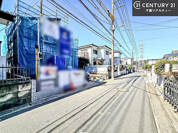 周辺環境や、お客様のご希望に合った物件も一緒にご案内を致します。住宅ローンアドバイザーによるご相談も承ります。当社はお問い合わせに即対応します!お待たせしません!