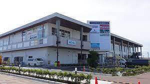 ゆりまち袖ケ浦駅前モールまで838m