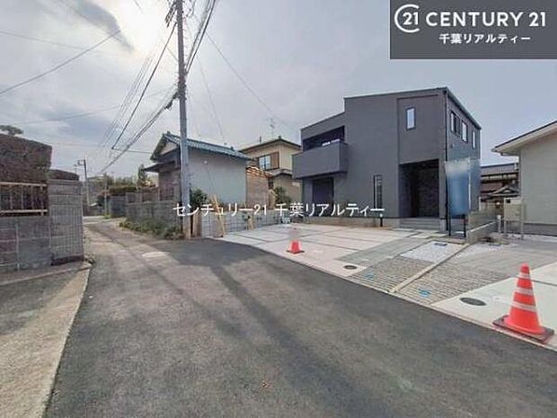 周辺環境や、お客様のご希望に合った物件も一緒にご案内を致します。住宅ローンアドバイザーによるご相談も承ります。当社はお問い合わせに即対応します!お待たせしません!