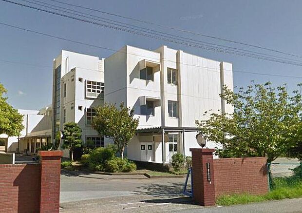 君津市立南子安小学校まで810m