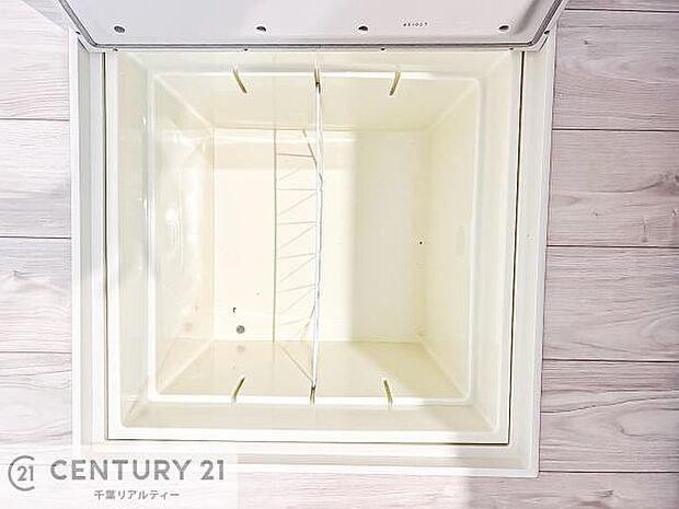 【現地販売会開催中】便利な床下収納付き!漬物を作ったり非常食の収納!普段使わないような小物類の収納に便利!場所を取らない収納スペース!