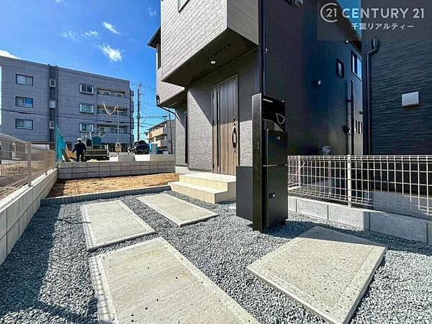 「この物件気になる!」「ここってどんな所?」「もっと詳しく知りたい!」と思ったら、お気軽にご相談ください。